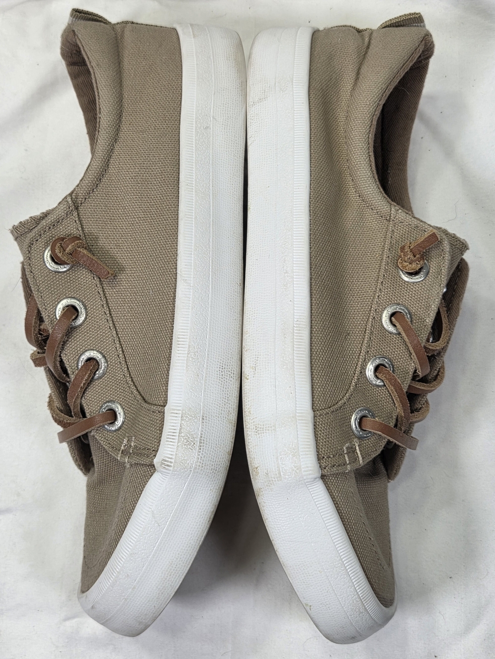 Tommy Bahama Women's Canvas Slip On Sneakers Tan Khaki Leather Laces Sz 7 - Picture 4 of 12